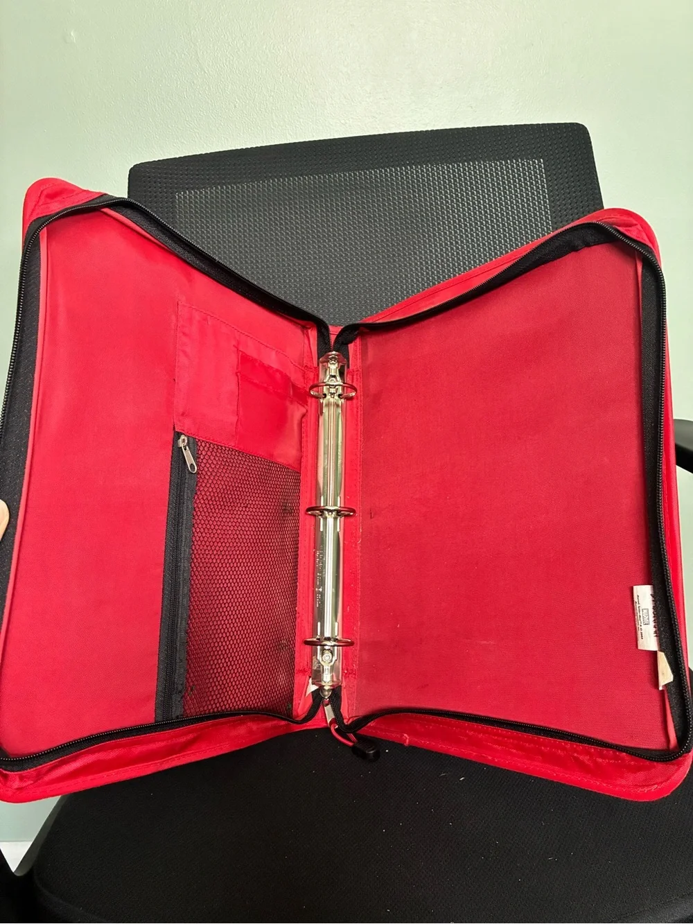 VTG 2003 Starpoint Marvel Spiderman 3 Ring Zippered School Binder